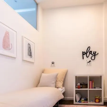 Design Altstadtperle Mit 2,5 Schlafzimmer- Waschmaschine - Parkplatz Pirna Eksteriør billede